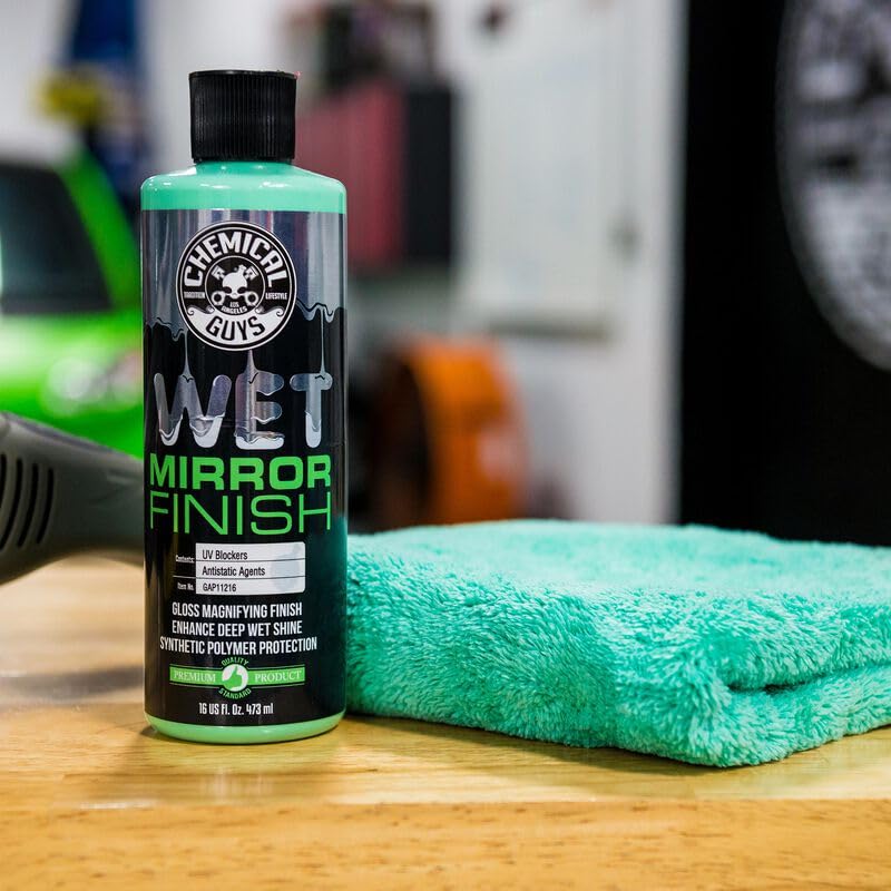 Chemical Guys GAP11216 Wet Mirror Finish High Gloss Glaze, (Great for Cars, Trucks, SUVs, Motorcycles & More) 16 fl oz
